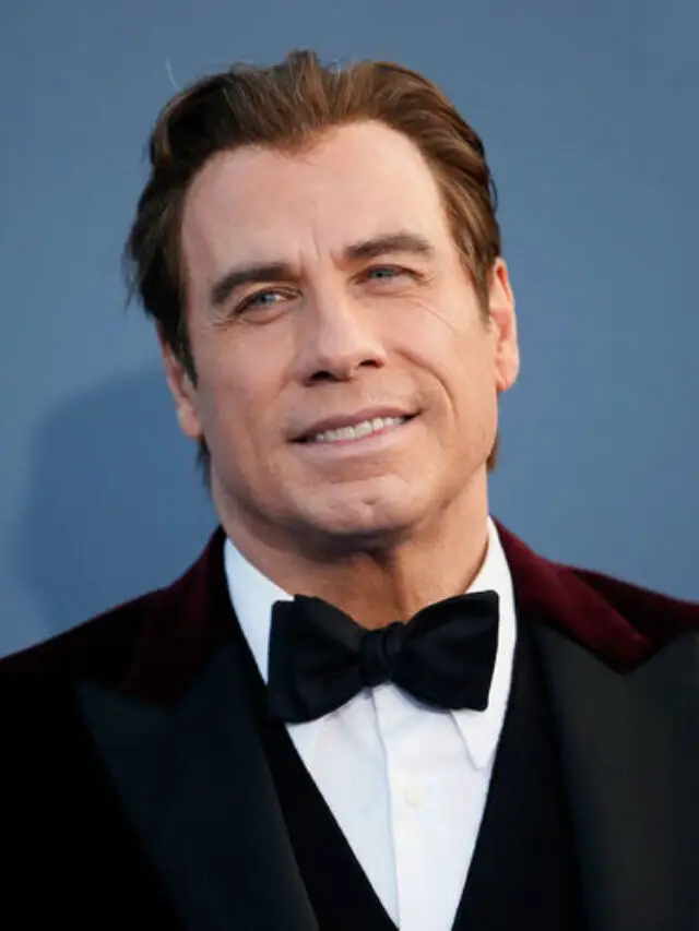 John Travolta recreates iconic ‘Grease’ routine with ‘Scrubs’ duo