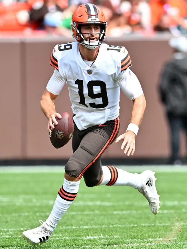 Browns cut QB Josh Rosen after one month as sad career arc continues