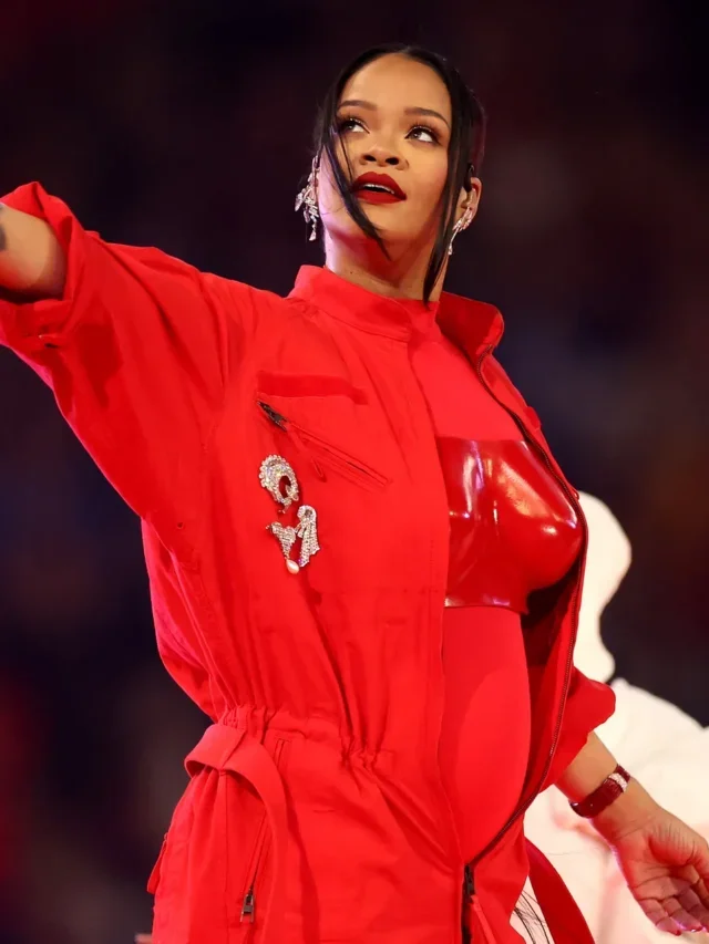 Rihanna’s Super Bowl halftime, she’s the only girl in the world